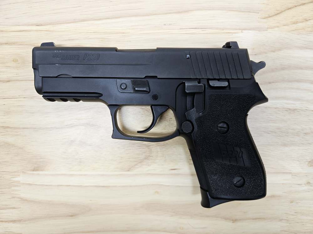 Super Clean Sig P220 Compact with Case-img-1