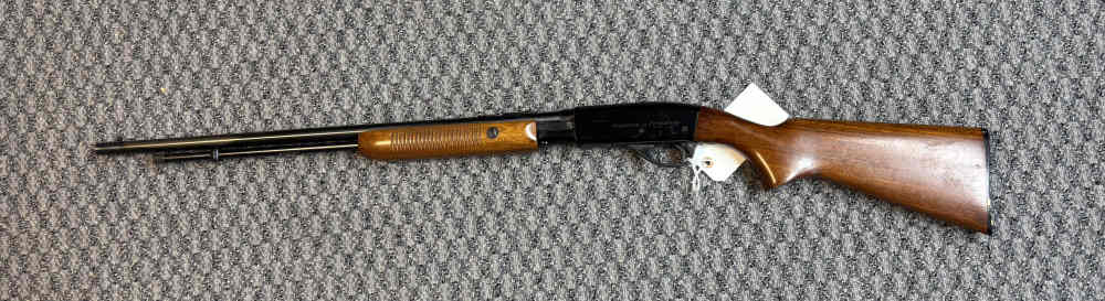 Remington 572 Fieldmaster  vintage pump action 22lr -img-0