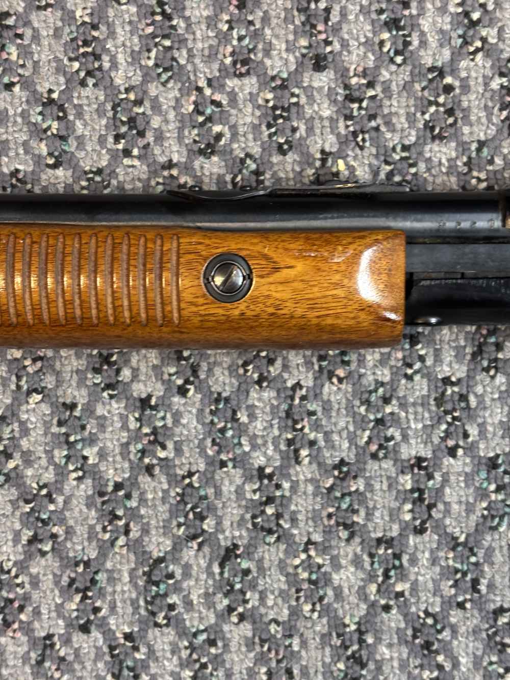 Remington 572 Fieldmaster  vintage pump action 22lr -img-9