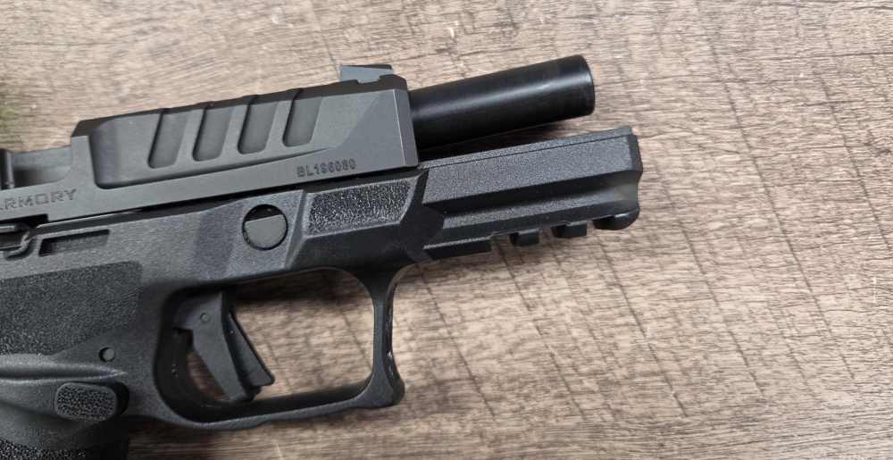 PRE-OWNED - Springfield Echelon 4.0C COA Compact  EC9409B-COA-img-4
