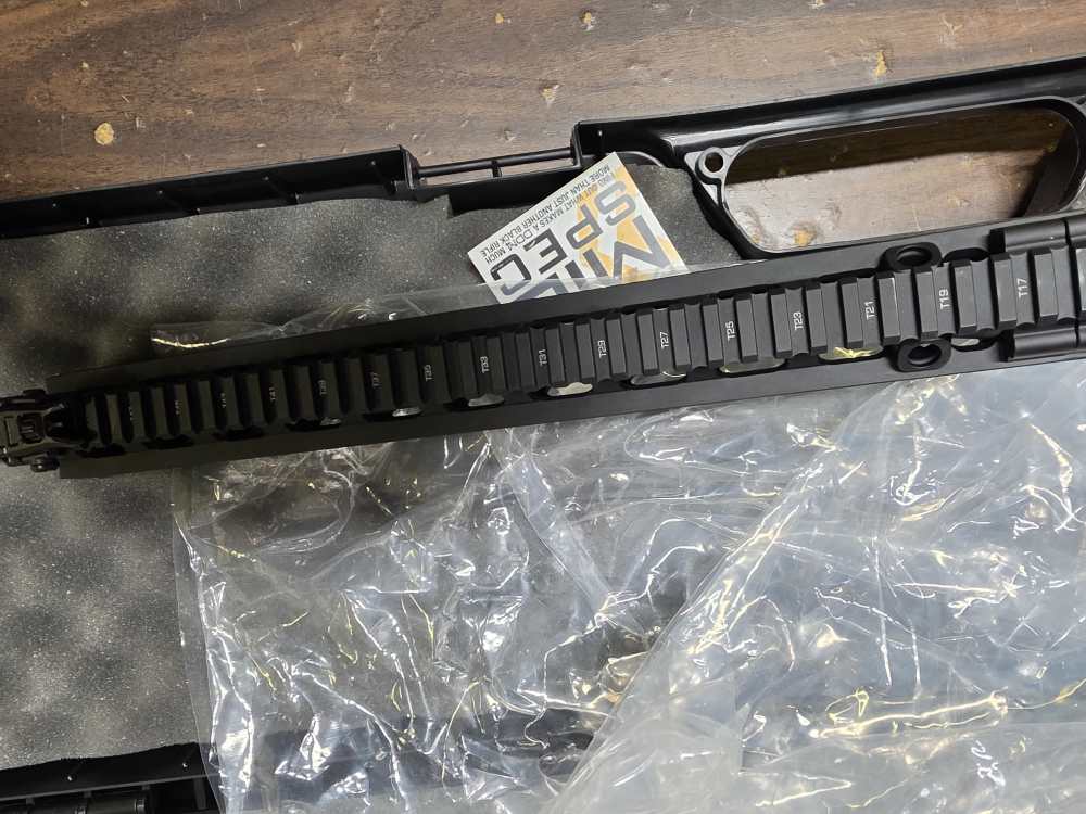 Daniel Defense DDM4V11 5.56 223 16" Semi Auto AR15 w/Mbus Pro-img-9