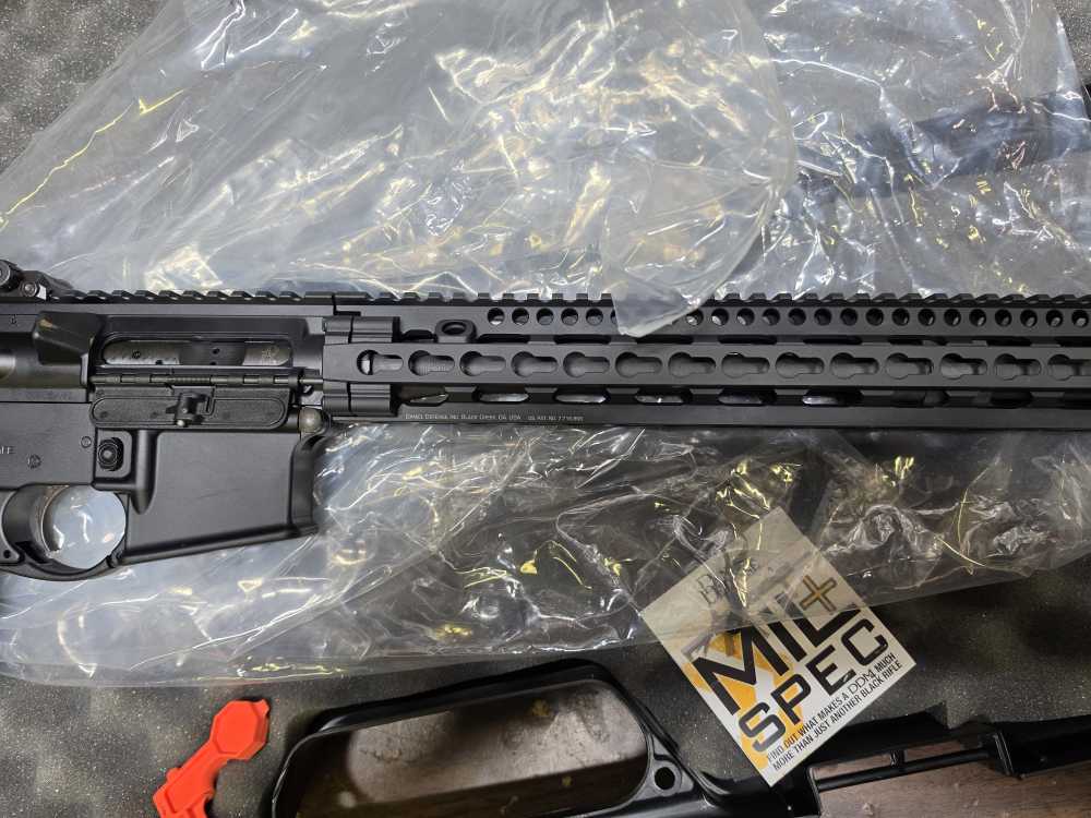 Daniel Defense DDM4V11 5.56 223 16" Semi Auto AR15 w/Mbus Pro-img-6