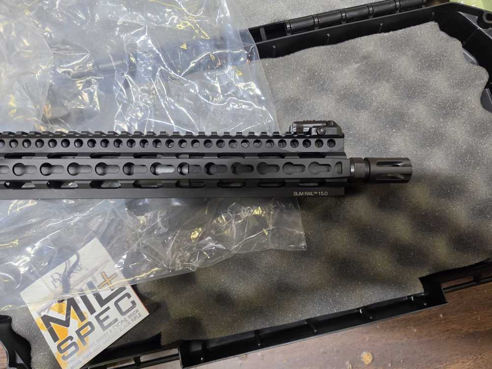 Daniel Defense DDM4V11 5.56 223 16" Semi Auto AR15 w/Mbus Pro-img-7