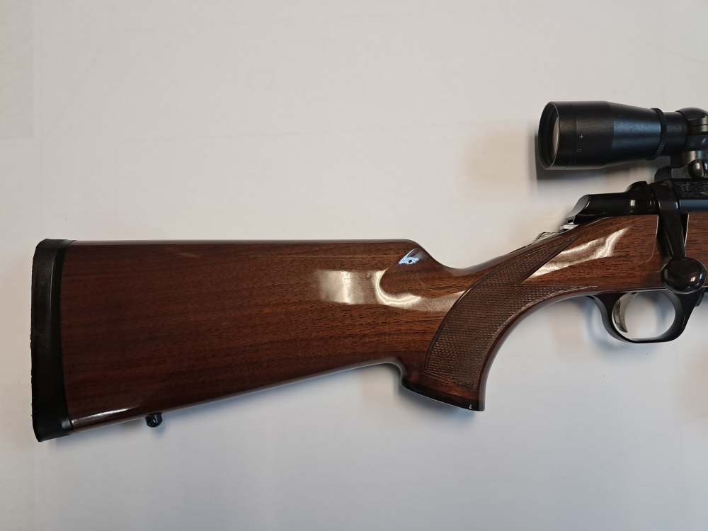 Browning A-Bolt Medallion .223 Japan Miroku w/ Leupold FX3-img-1