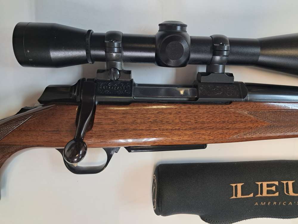 Browning A-Bolt Medallion .223 Japan Miroku w/ Leupold FX3-img-2