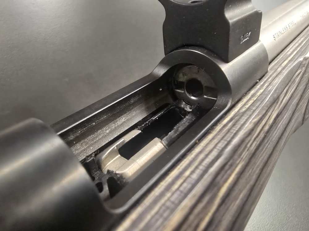 BROWNING TBOLT 22LR-img-3