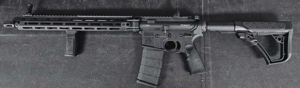 Daniel Defense DD M4 V7 5.56 NATO Semi-Auto-img-1