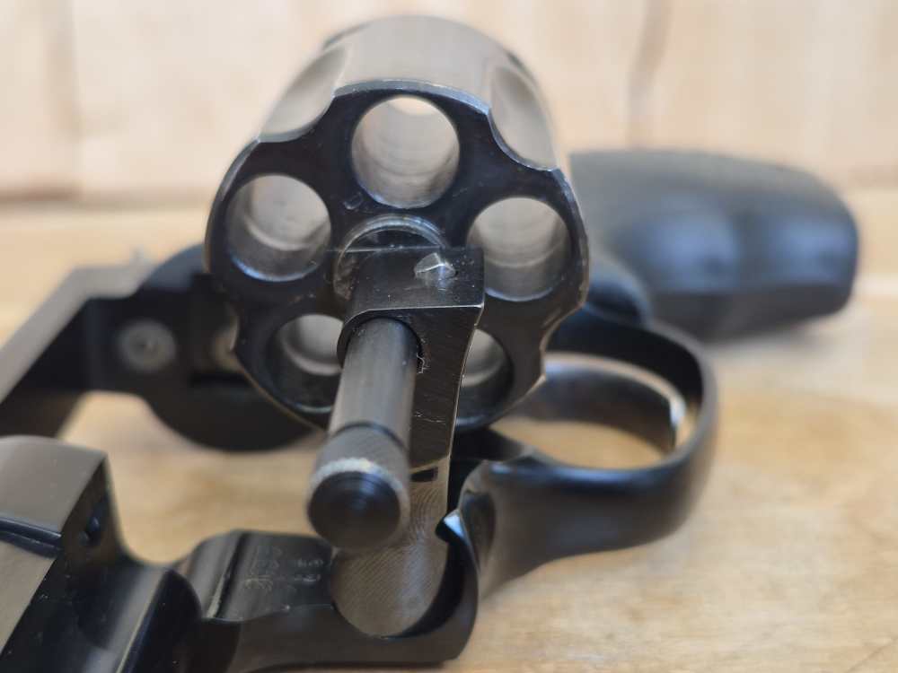 Taurus 85 Ultra-Lite .38 Special 5 Shot Revolver 2" Barrel-img-30