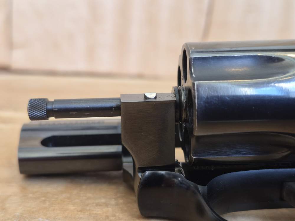 Taurus 85 Ultra-Lite .38 Special 5 Shot Revolver 2" Barrel-img-31