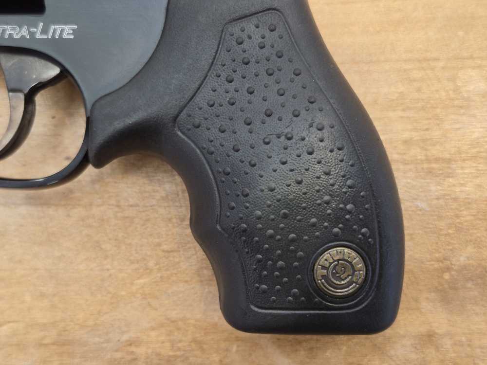 Taurus 85 Ultra-Lite .38 Special 5 Shot Revolver 2" Barrel-img-11