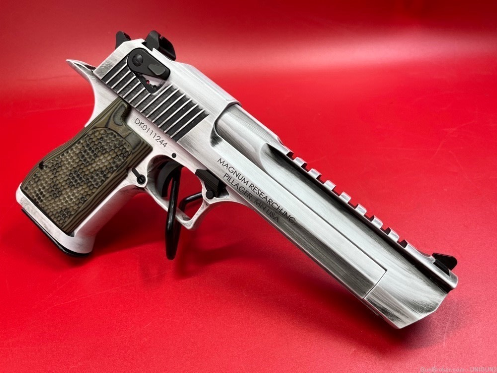 MAGNUM RESEARCH DESERT EAGLE L6 44 MAG WHITE  DISTRESSED. -img-2