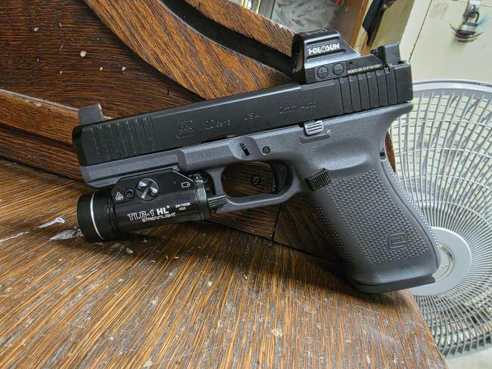 Glock 20 Gen 5 10mm 507C Green TLR1HL Night Sights 3-Mags-img-0
