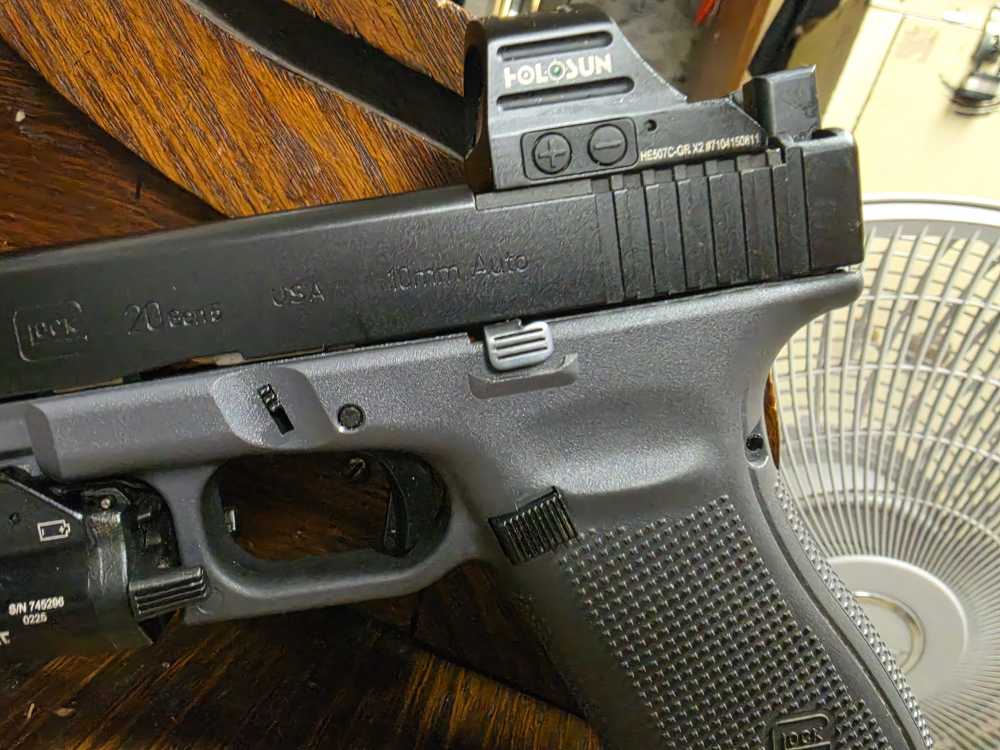 Glock 20 Gen 5 10mm 507C Green TLR1HL Night Sights 3-Mags-img-2