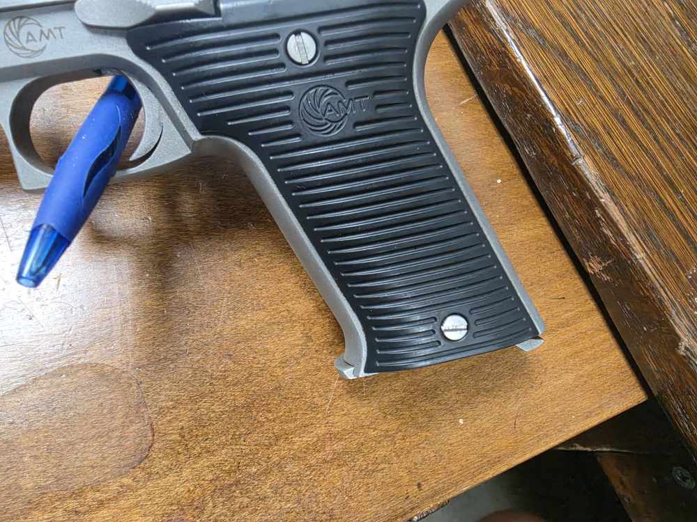 AMT Auto Mag 22 Mag Semi Automatic Stainless Pistol-img-1