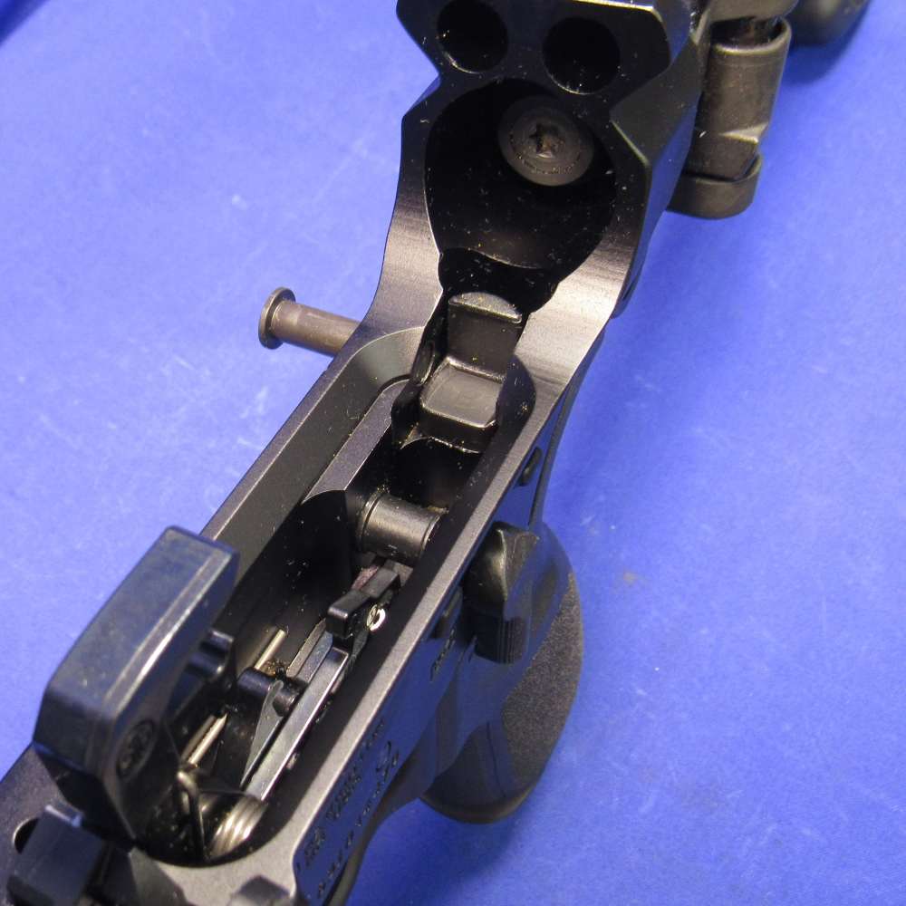 SIG Sauer MCX in .300 BLK - Gas Piston SBR with 8.5" Barrel, LE Trade-in-img-21