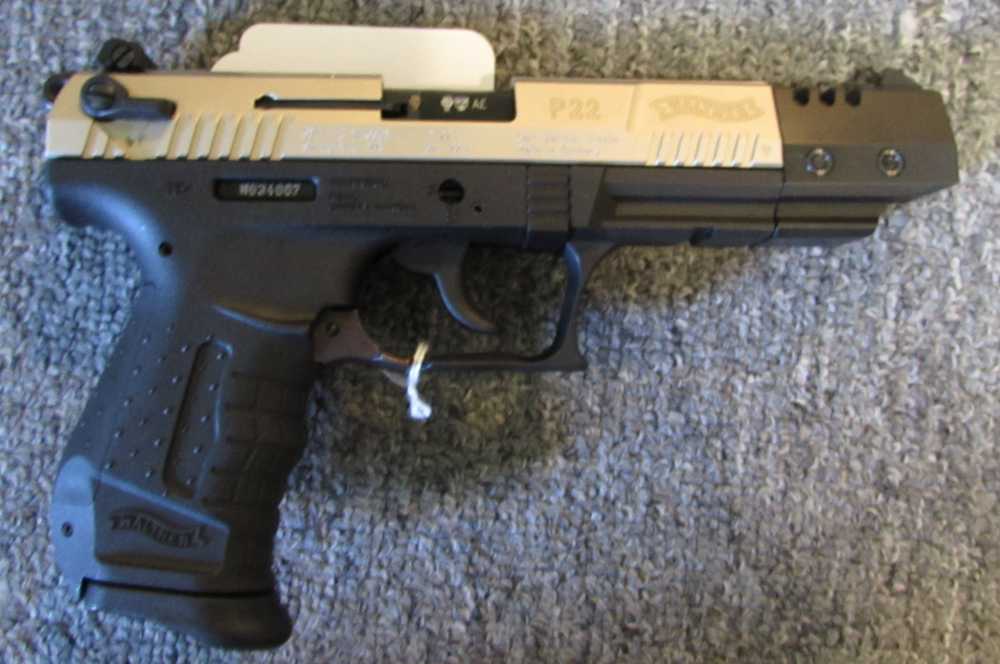 Walther P22 target model semi auto 22 pistol-img-1