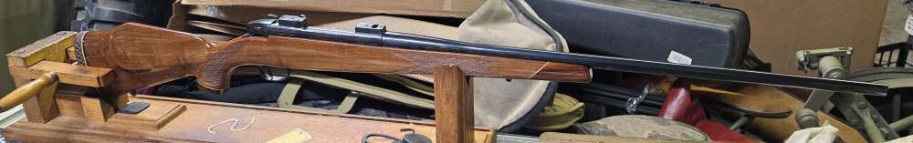 Weatherby Mark V Deluxe Left Hand 300 Wby Mag Ported High Gloss-img-0