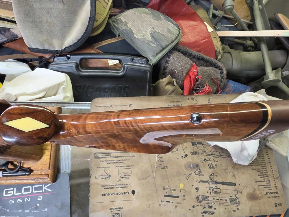Weatherby Mark V Deluxe Left Hand 300 Wby Mag Ported High Gloss-img-19