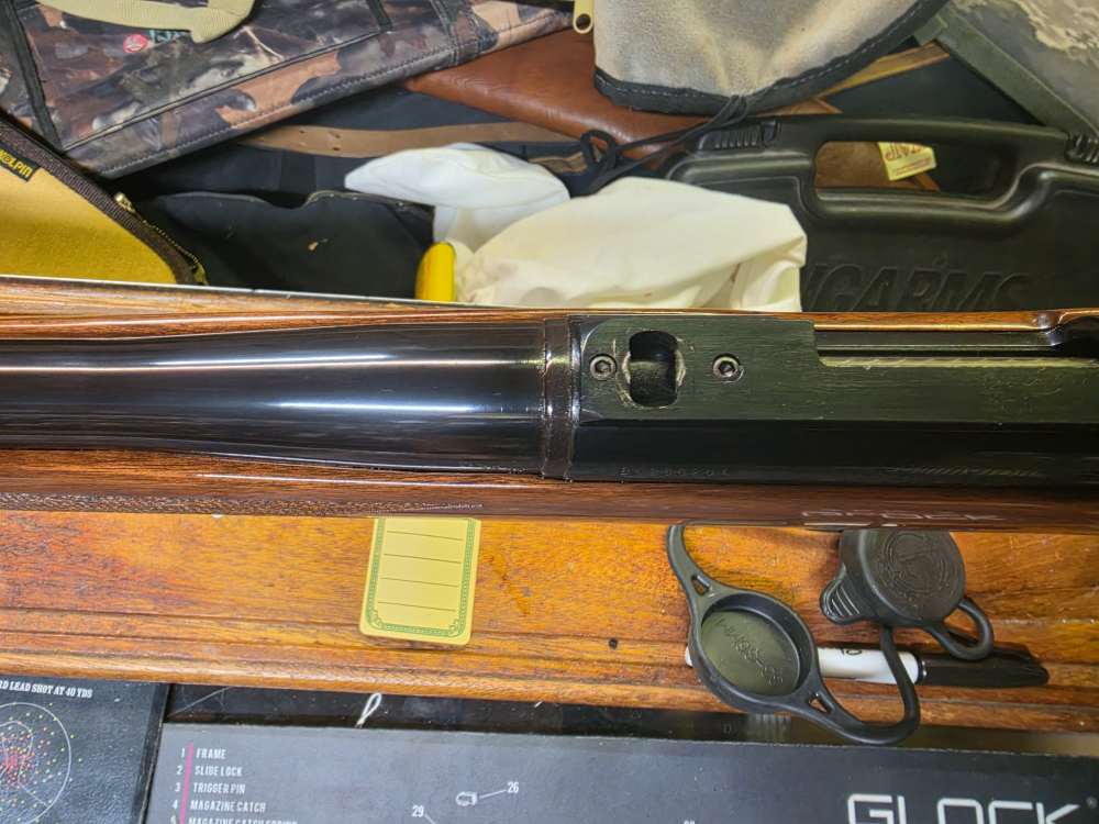 Remington 700 BDL Varmint 22-250 High Gloss Wood Heavy Barrel Rifle-img-16