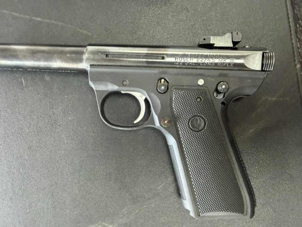 Ruger 22/45 Mark III Target, 22LR 3 MAGS-img-6
