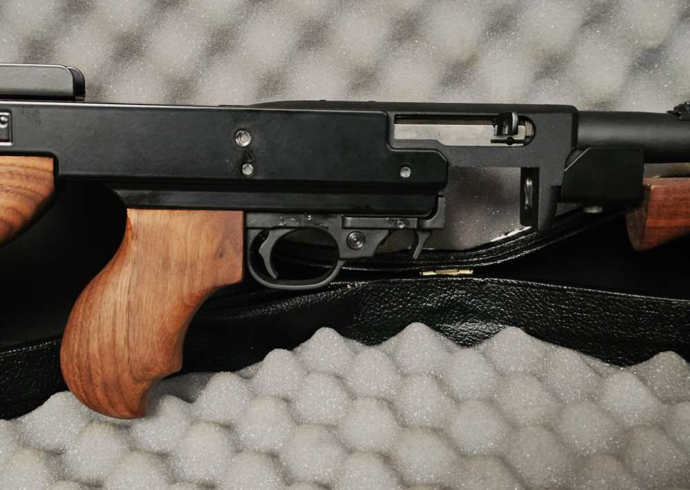 Ruger 10/22 .22 L.R. with Tommy Gun Conversion Kit, Violin Case Drum Mag-img-10