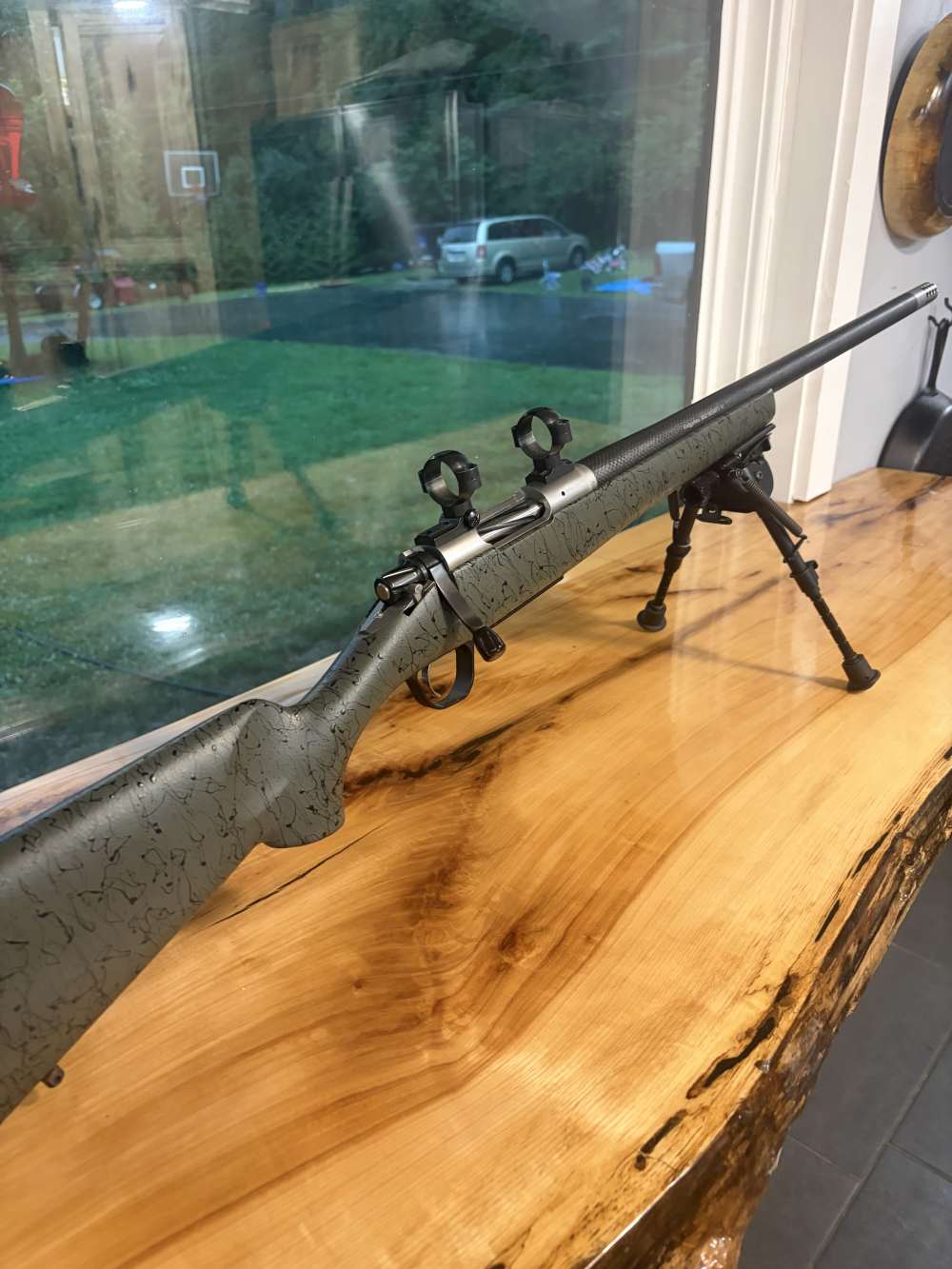 Extremely good condition high powered rifle -img-3