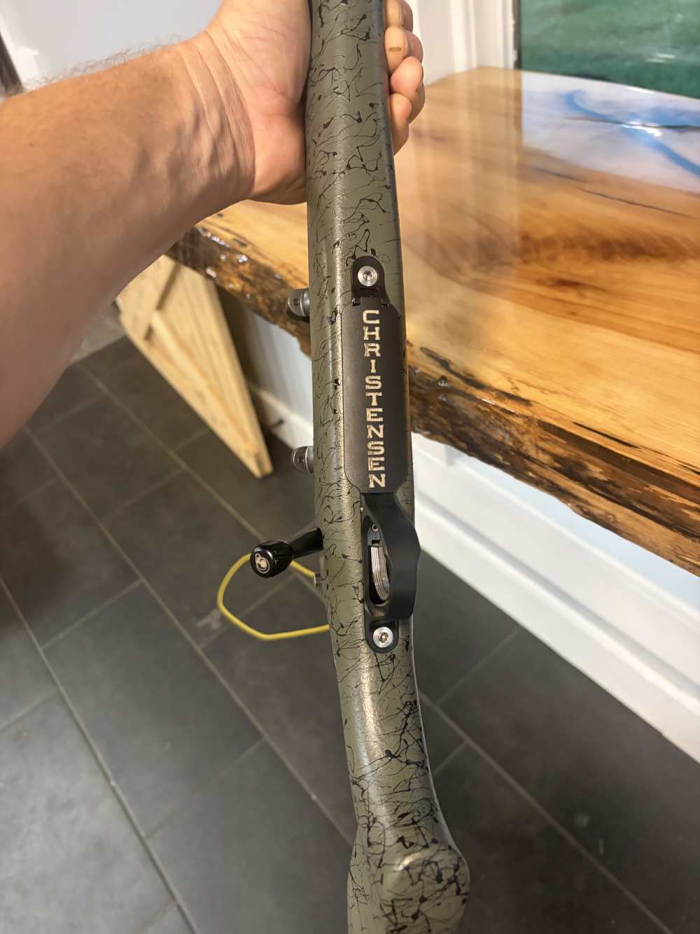 Extremely good condition high powered rifle -img-6
