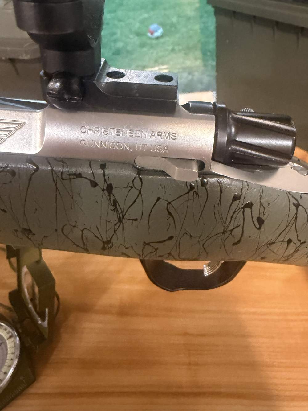Extremely good condition high powered rifle -img-8