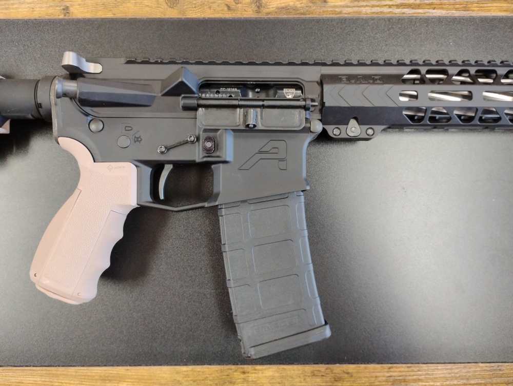 AERO PRECISION M4E1-img-2