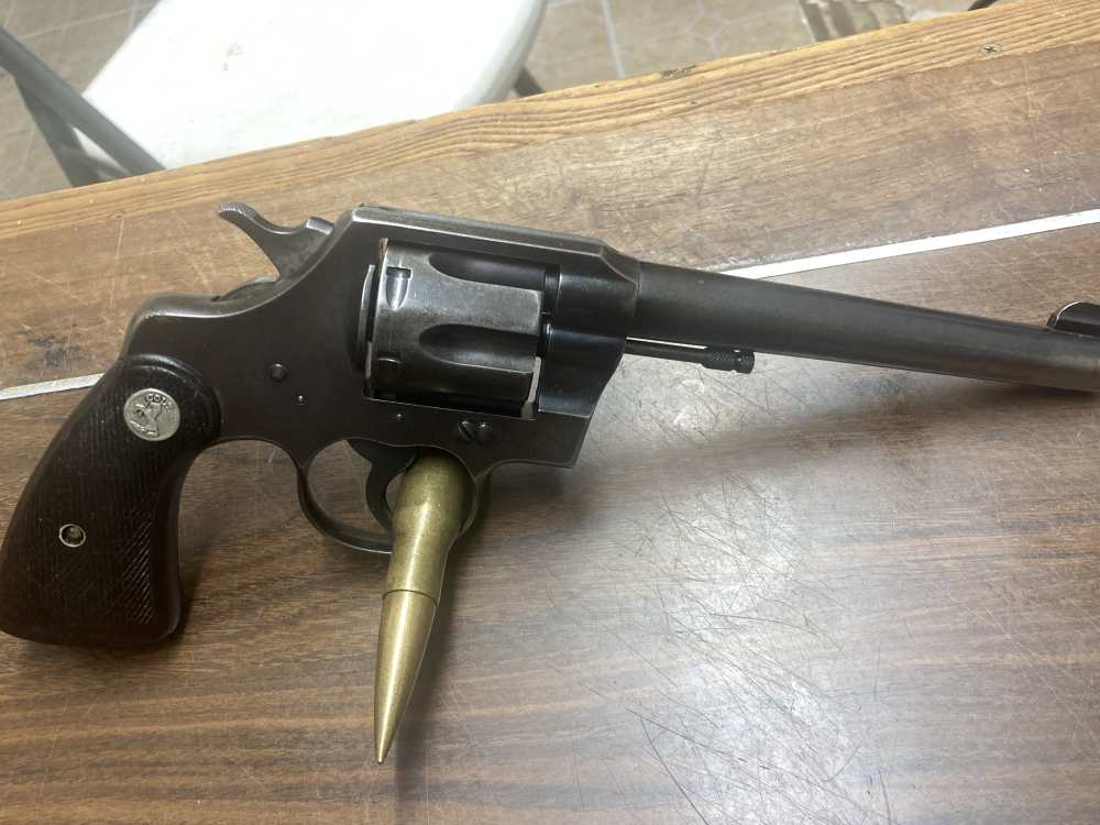 Colt Official Police .38spl heavy barrel Pre War 1943 -img-19