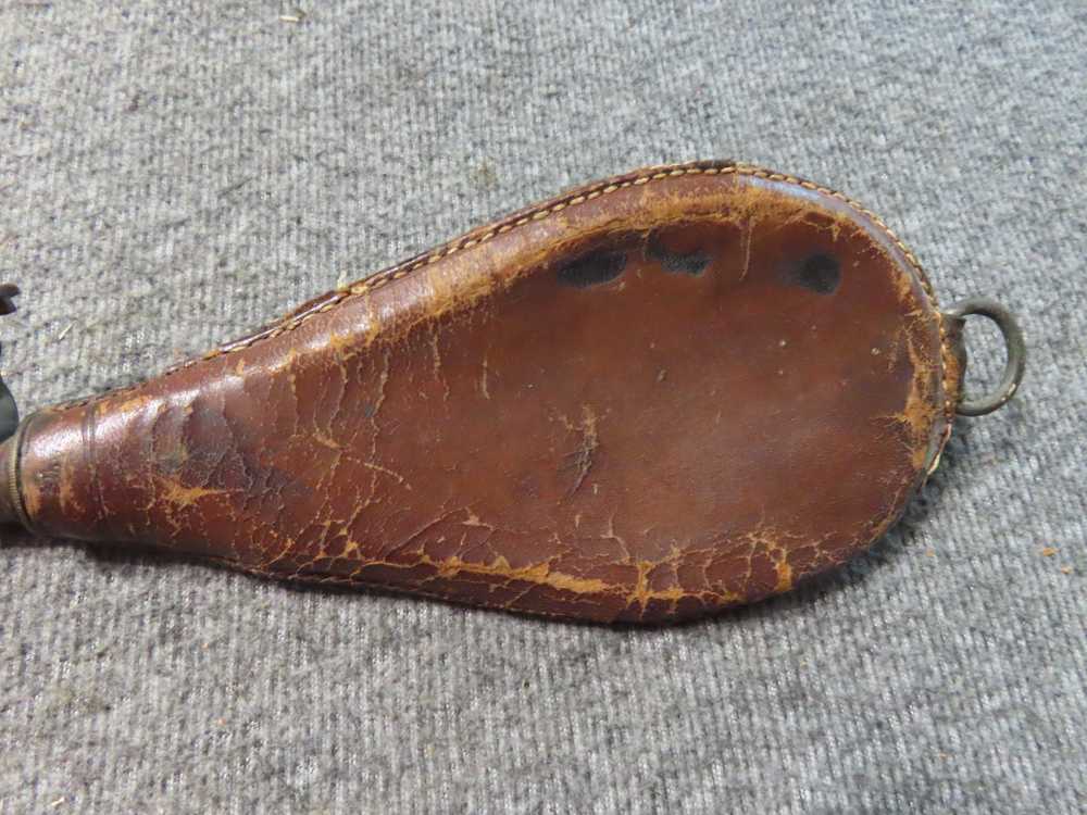 2-ONE POUND LEATHER SHOT POUCHES WITH WORKING SPOUTS-img-8