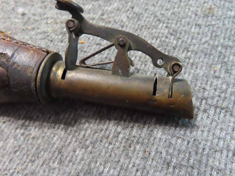 2-ONE POUND LEATHER SHOT POUCHES WITH WORKING SPOUTS-img-11