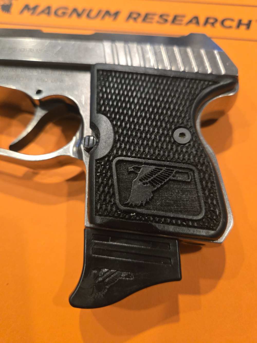 Magnum Research Micro Desert Eagle 380ACP New Black Checkered factory grips-img-0