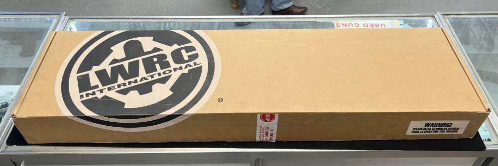 LWRC M6 5.56MM NATO W/Box Brand New! -img-41