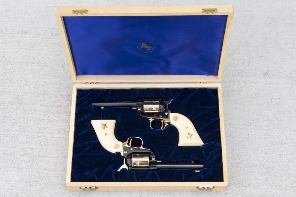 Colt Frontier Scout Single Action Alamo - Matched Pair - Penny Start!-img-0