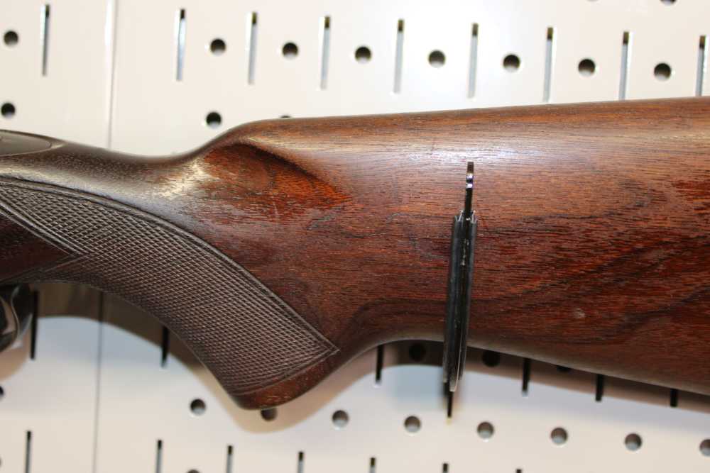 Winchester Model 70 (Pre-64) - 220 Swift - 1951 - Completely Original-img-73