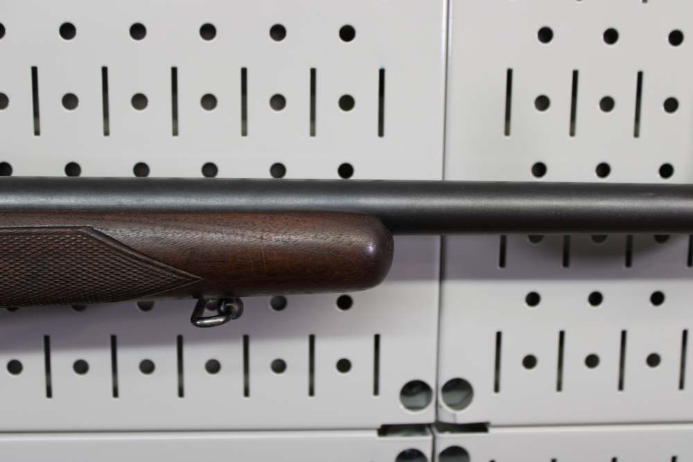 Winchester Model 70 (Pre-64) - 220 Swift - 1951 - Completely Original-img-23