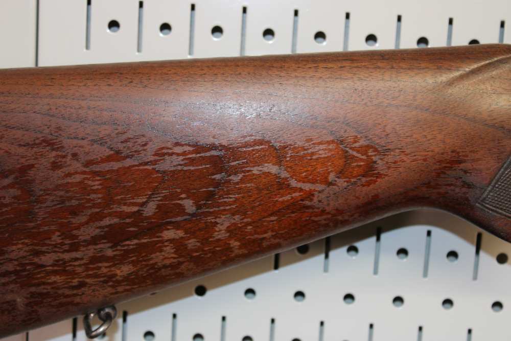 Winchester Model 70 (Pre-64) - 220 Swift - 1951 - Completely Original-img-5