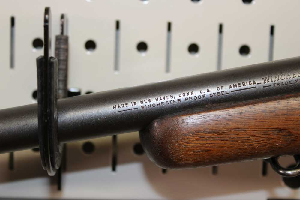 Winchester Model 70 (Pre-64) - 220 Swift - 1951 - Completely Original-img-92
