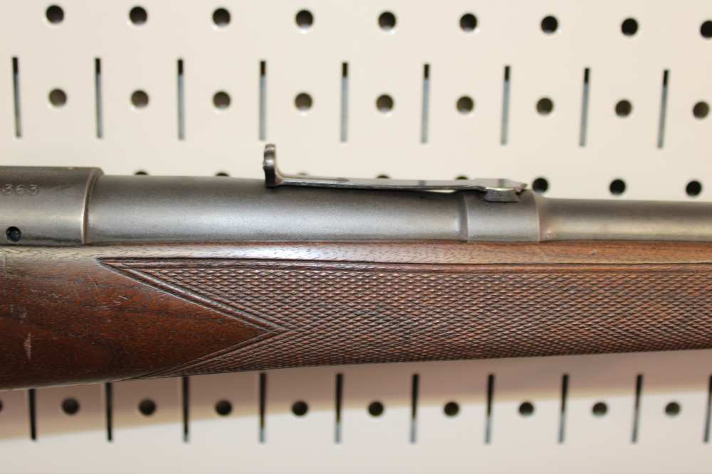 Winchester Model 70 (Pre-64) - 220 Swift - 1951 - Completely Original-img-20