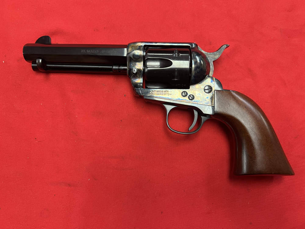 Pietta / Cimarron 1873 El Malo .45 Colt Octagon Barrel 4.75"-img-1