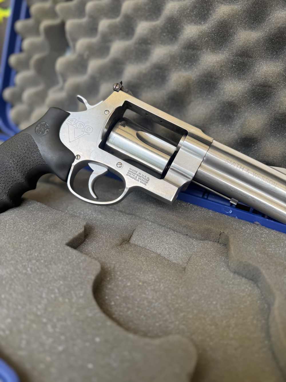SMITH&WESSON 460v EXCELLENT w box -img-2