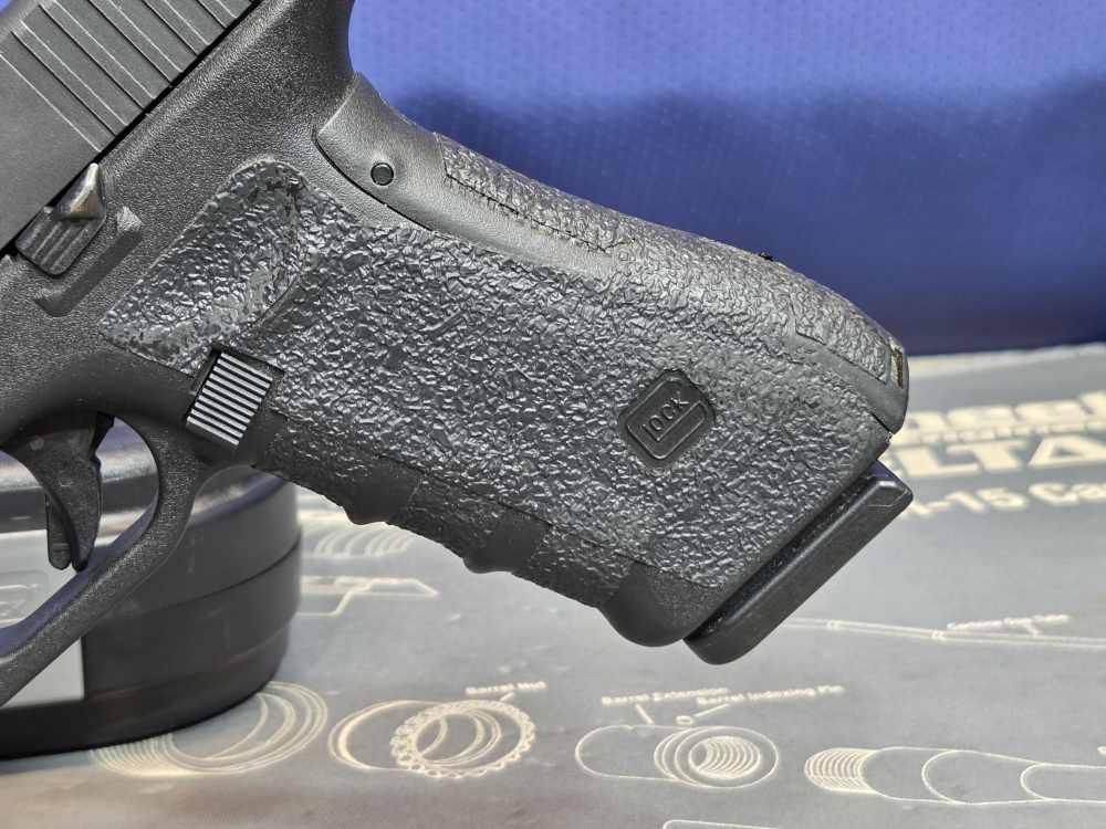 Penny Auction! Glock 35 Gen 4 .40 S&W Semi-Automatic Pistol 5.31" Barrel-img-4