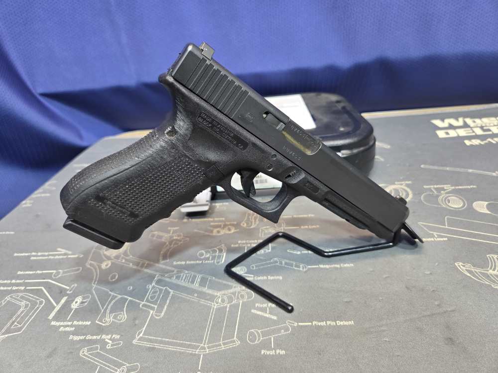 Penny Auction! Glock 35 Gen 4 .40 S&W Semi-Automatic Pistol 5.31" Barrel-img-5