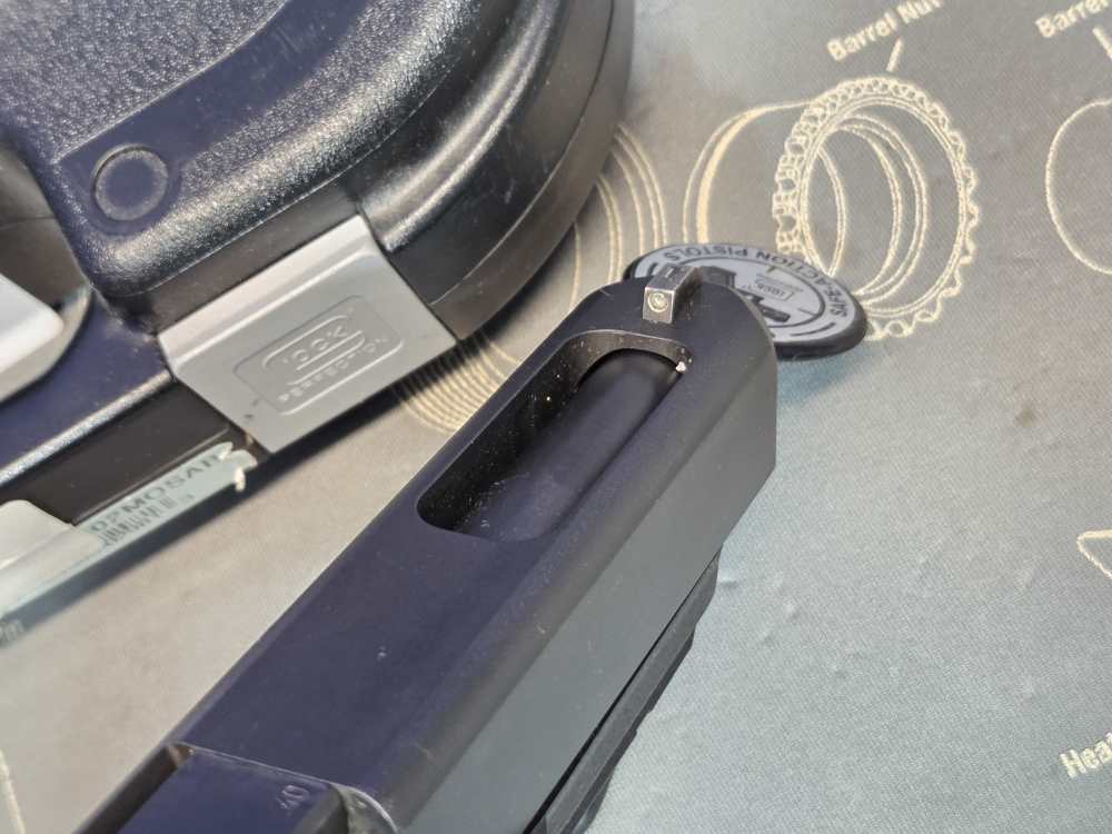 Penny Auction! Glock 35 Gen 4 .40 S&W Semi-Automatic Pistol 5.31" Barrel-img-12