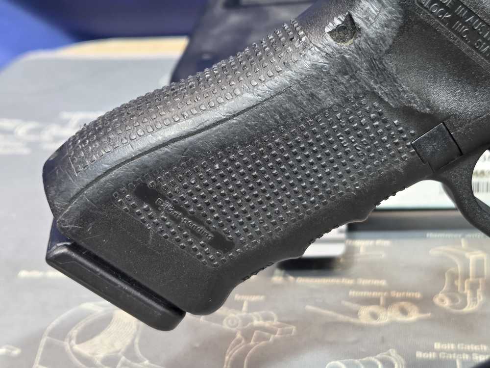 Penny Auction! Glock 35 Gen 4 .40 S&W Semi-Automatic Pistol 5.31" Barrel-img-6