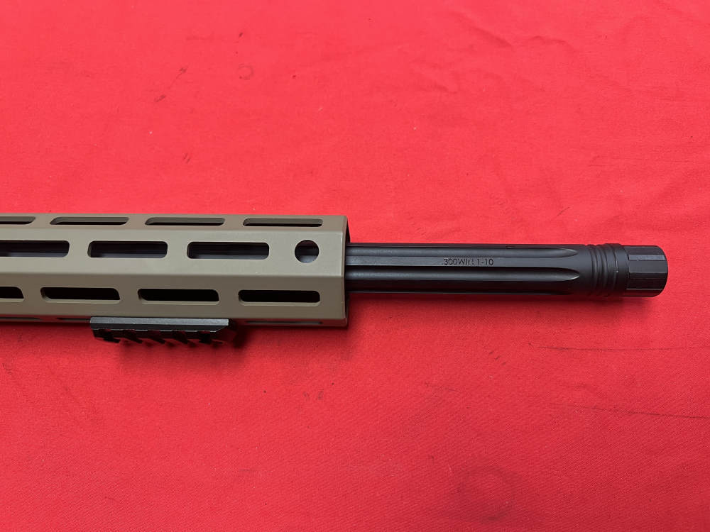Desert Tech SRSA2 26" 300 Win Mag FDE-img-8