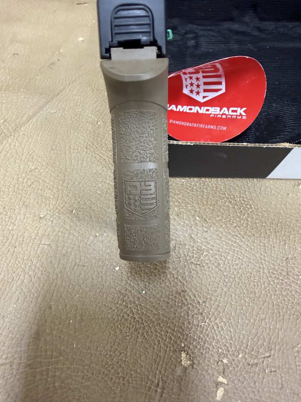 Diamondback DB9, 3.10" 6+1 Flat Dark Earth Black Stainless Steel Slide, NR!-img-7