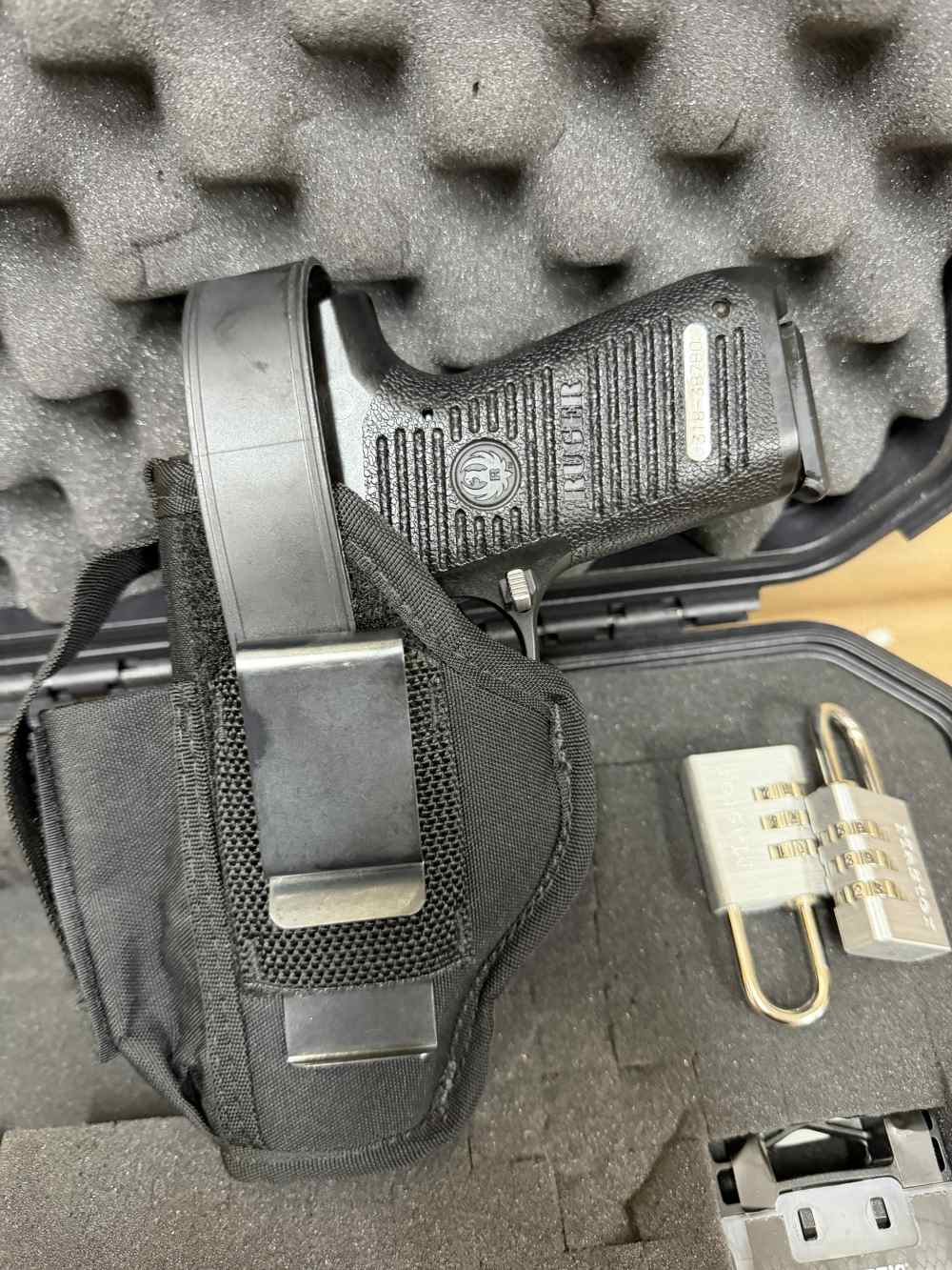 Ruger P95, 9mm, 3.9”, Plano  Case, No Reserve!-img-14