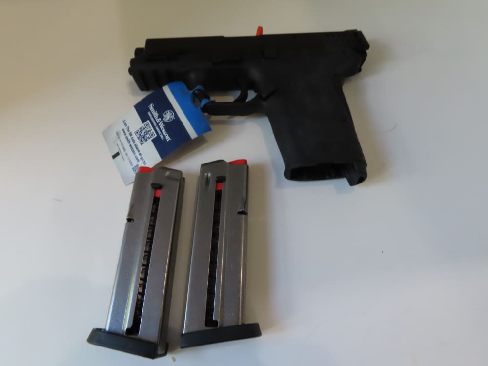  S&W M&P 9 Shield EZ-img-4